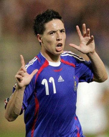 昂热年轻门将神勇发挥,法甲最佳扑救归属引关注  昂热年轻门将神勇发挥,法甲最佳扑救归属引关注